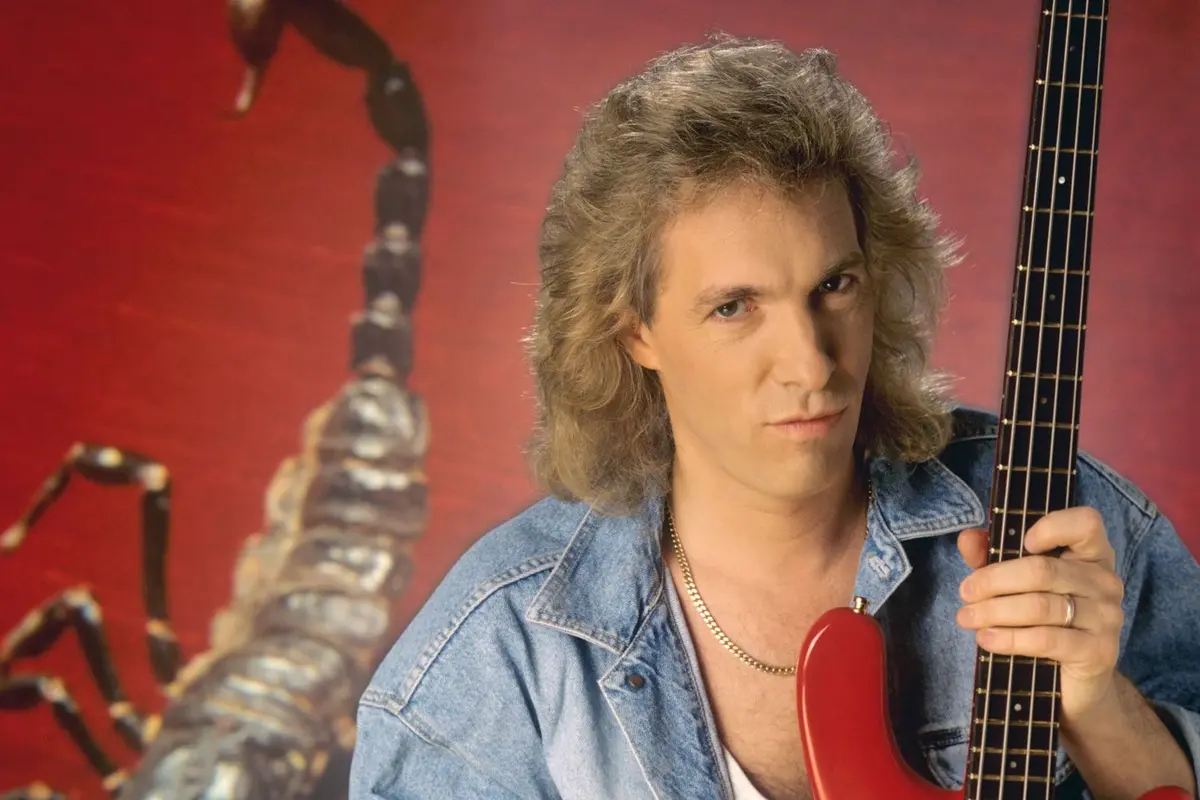 Voormalig Scorpions-bassist Francis Buchholz (71) plots overleden