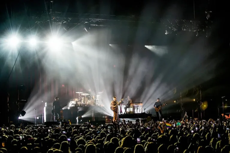 Harry Styles-koorts in Amsterdam: hotelprijzen verdubbelen