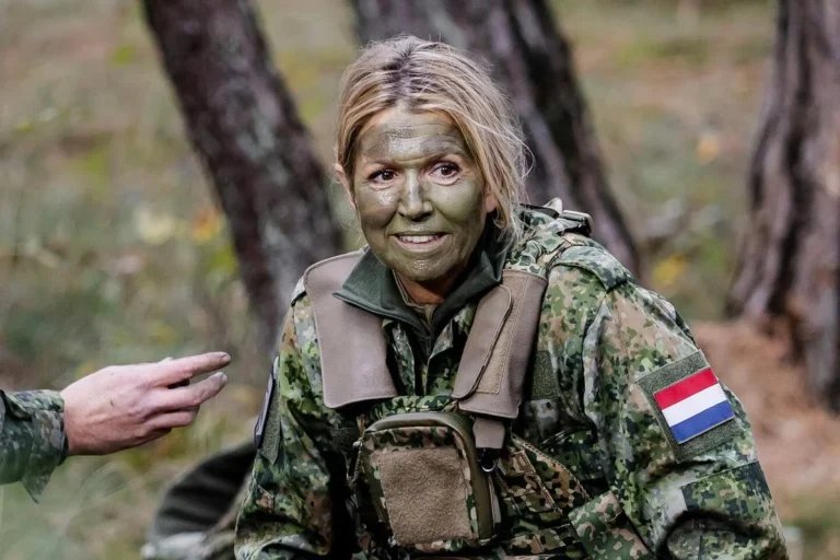 Koningin Máxima start Opleiding tot Reservist bij Nederlandse Defensie