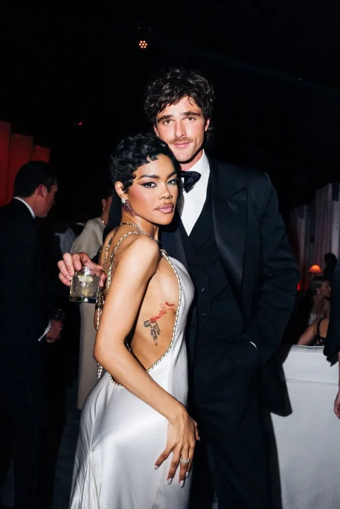 Teyana Taylor en Jacob Elordi op de 2026 Oscars Vanity Fair afterparty.