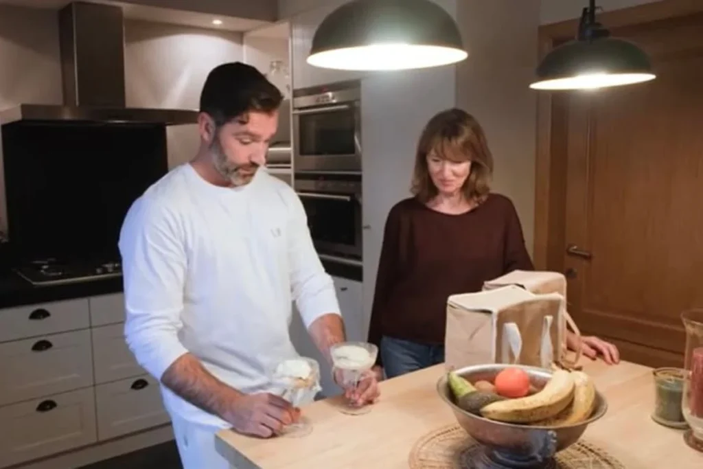 Komen eten bij Metejoor die zijn mama inschakelde voor het dessert.