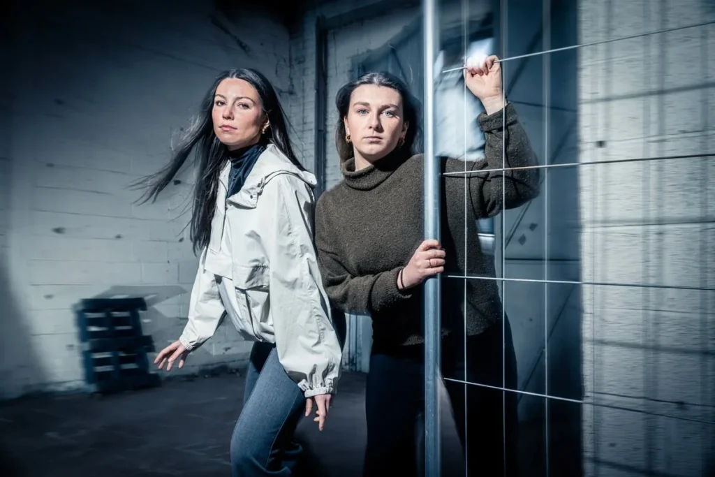 “Klopjacht” kandidaten Lisa en Shani.