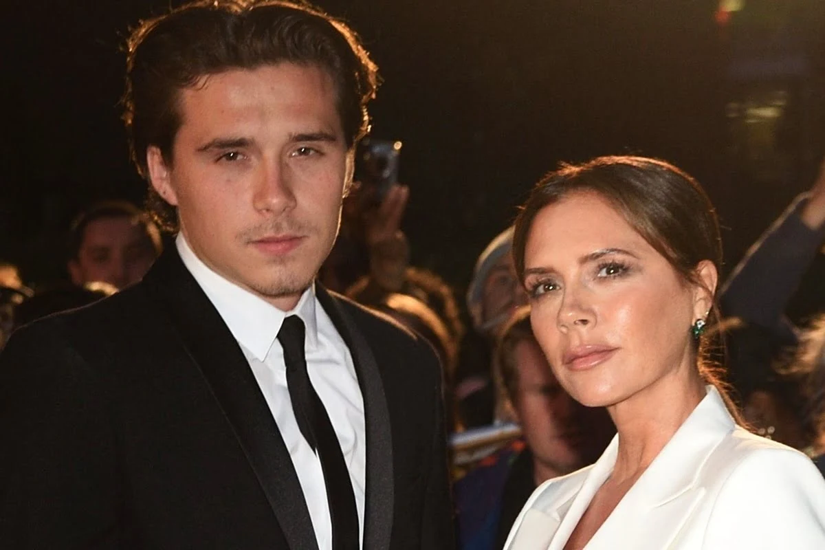 Victoria Beckham breekt zwijgen over ruzie met Brooklyn.